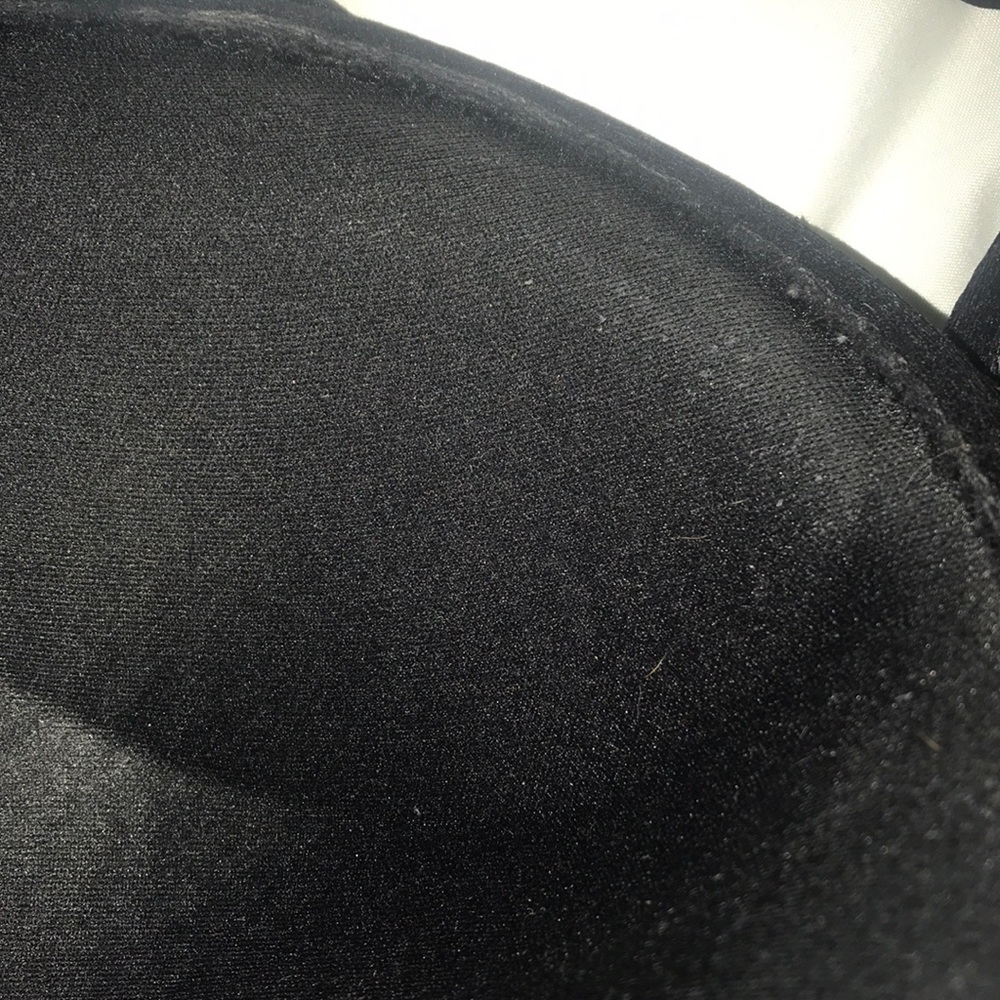 Woman’s bra - Picture 3 of 6